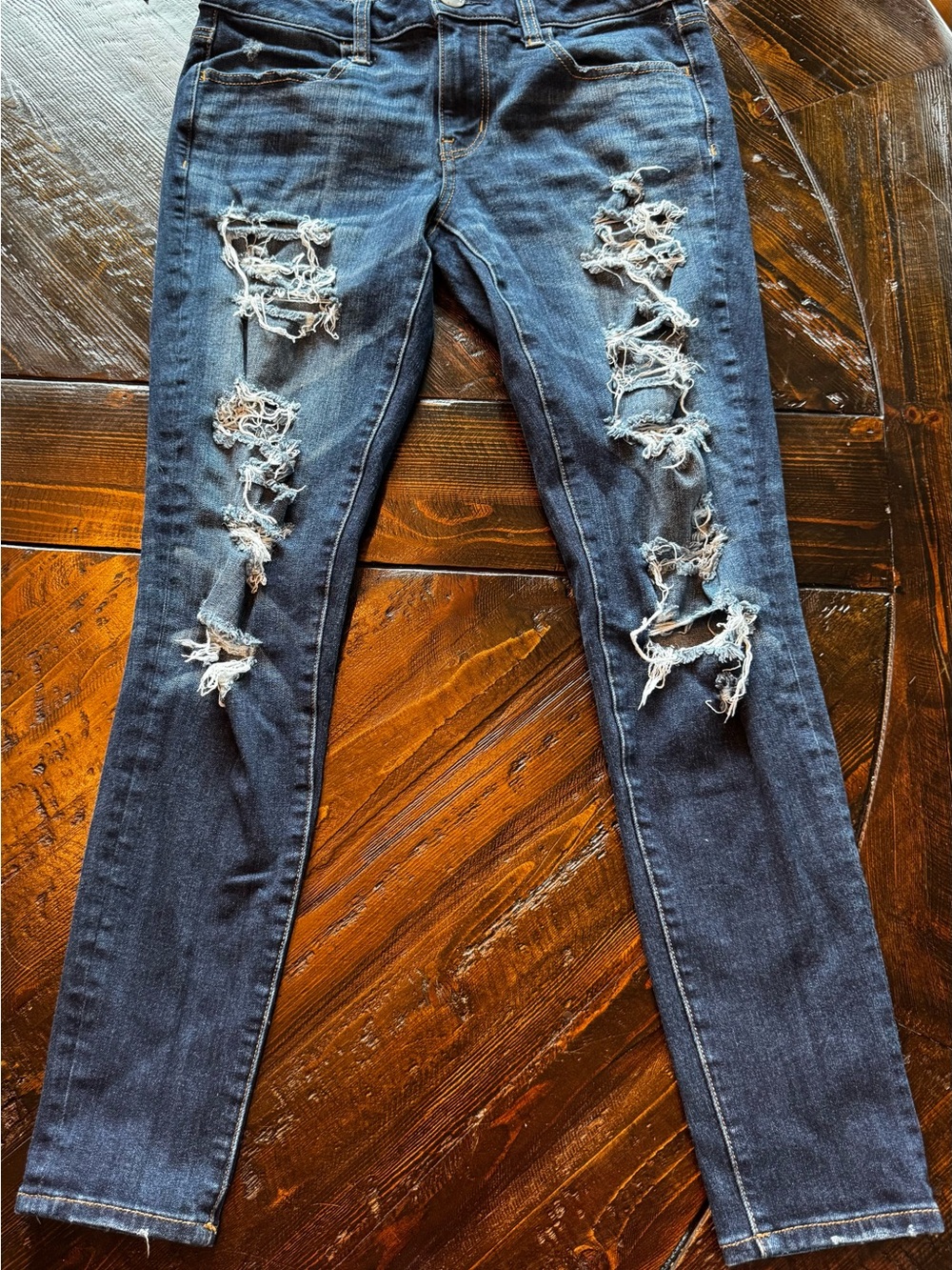 American Eagle Outfitters Distressed Dark Blue Skinny Jeans